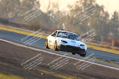 media/Jan-13-2024-CalClub SCCA (Sat) [[179f4822a7]]/Group 7/Sunset (Race)/